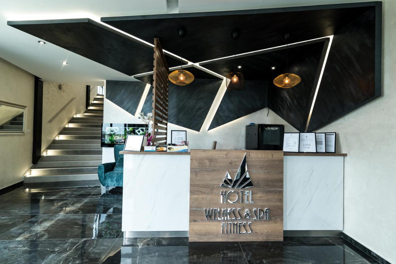 Hotel Euforia Lounge Sabac Bagian luar foto