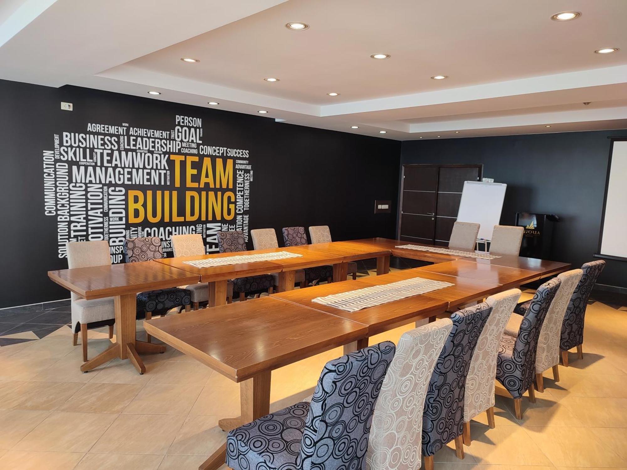 Hotel Euforia Lounge Sabac Bagian luar foto