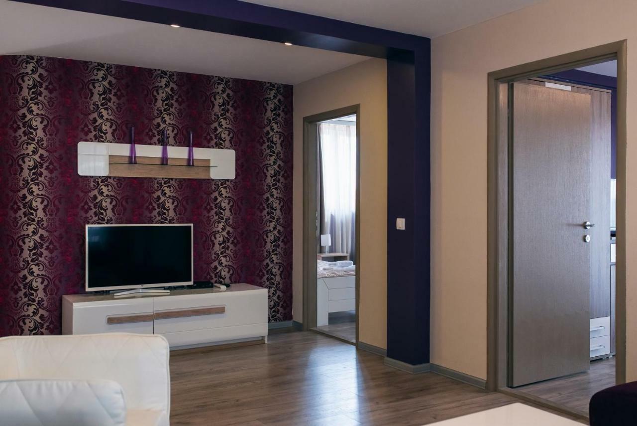 Hotel Euforia Lounge Sabac Bagian luar foto
