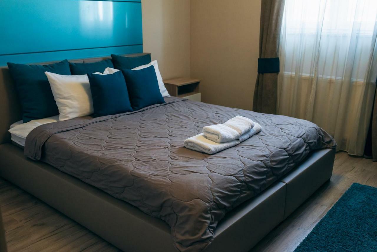 Hotel Euforia Lounge Sabac Bagian luar foto